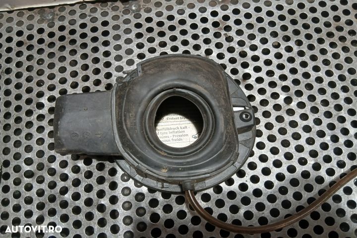 Usita rezervor 1K6809857 1K0010282L 1K6809857 1K0010282L Volkswagen V - 2