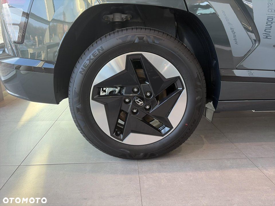 Hyundai Kona - 11