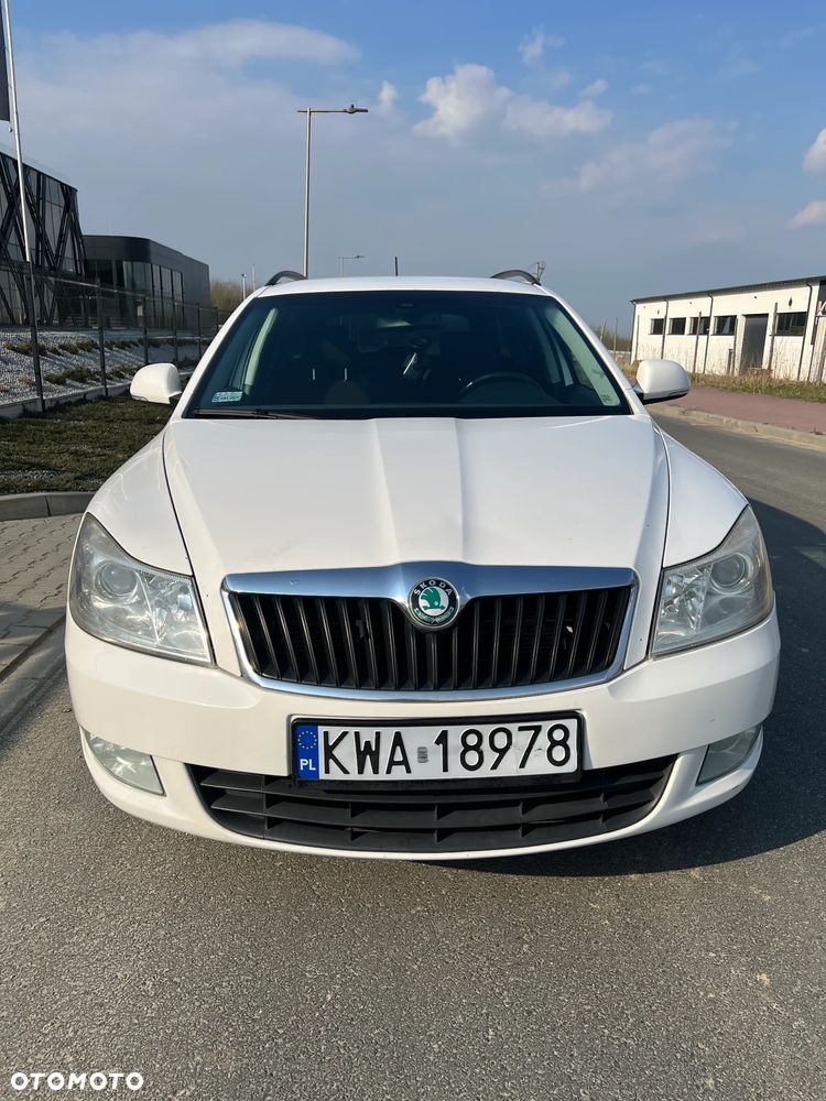 Skoda Octavia 1.6 TDI Ambiente - 4