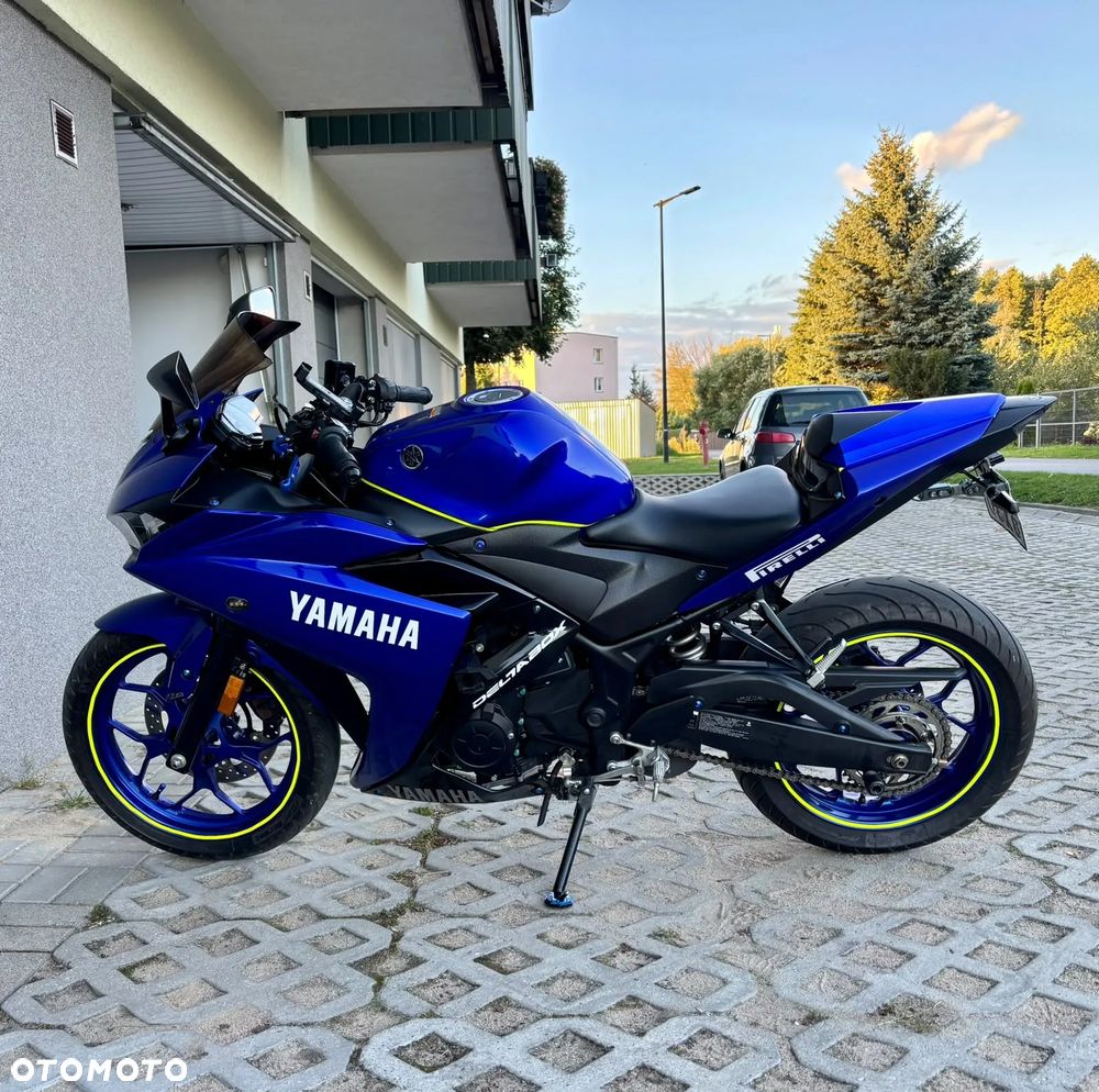 Yamaha R3 - 2