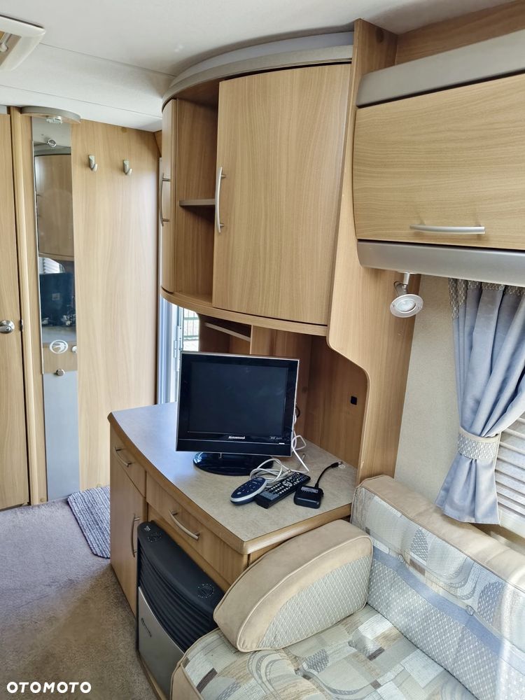 SWIFT Conqueror 480 - 16