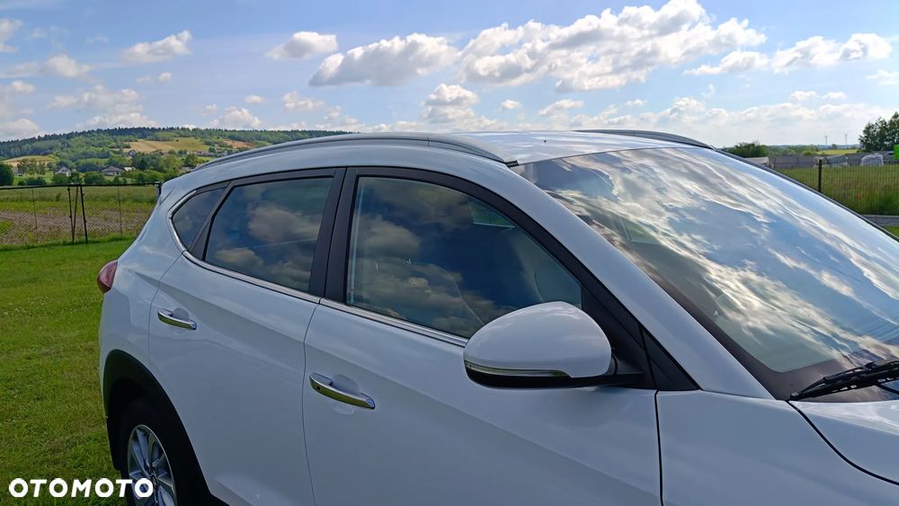 Hyundai Tucson 1.7 CRDI BlueDrive Style 2WD - 13