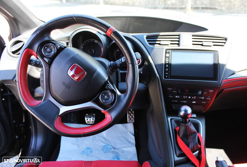 Honda Civic 2.0 VTEC Turbo Type R - 9