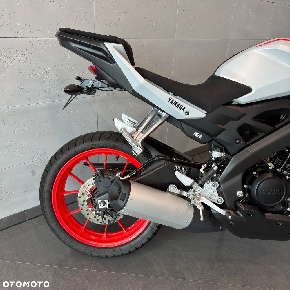 Yamaha MT - 6