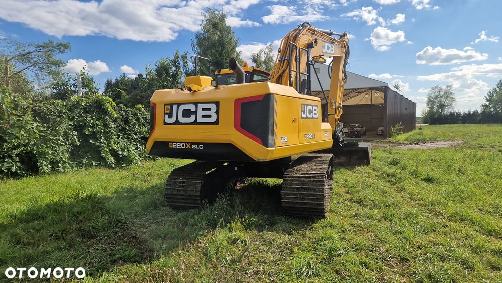 JCB JS 220x - 8