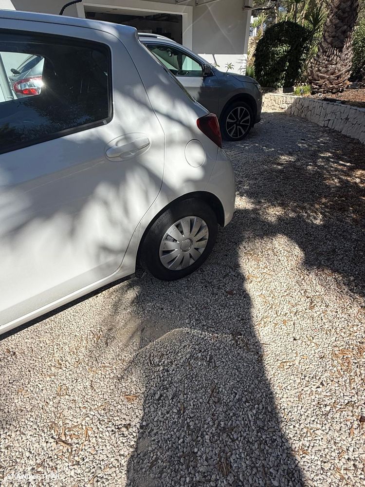 Toyota Yaris 1.0 VVT-i Comfort +PS Style +P.Techno - 5