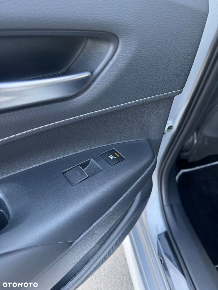 Toyota Corolla 2.0 Hybrid Executive - 15