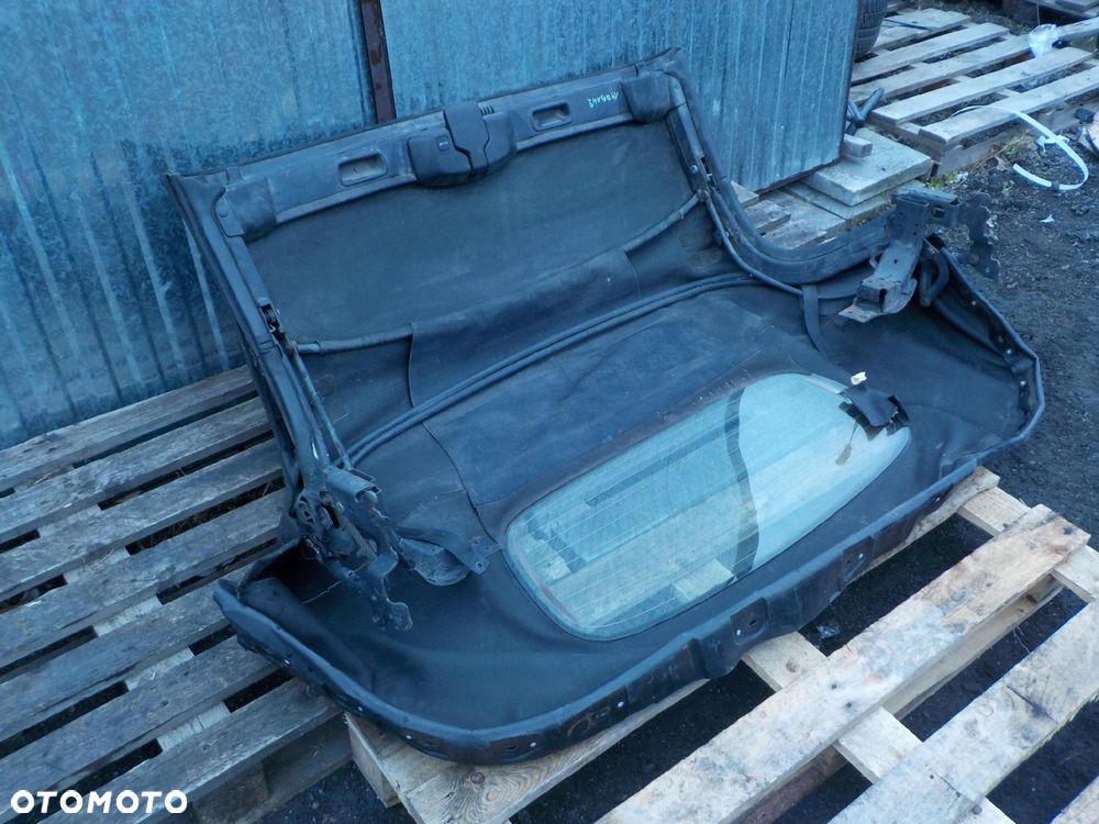 MAZDA MX-5 III 2.0 B 06r 2D dach - 12