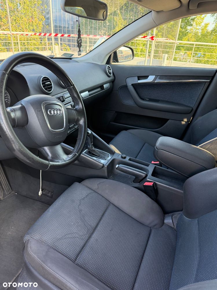 Audi A3 Sportback - 13