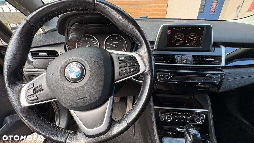 BMW Seria 2 220d Sport Line - 6