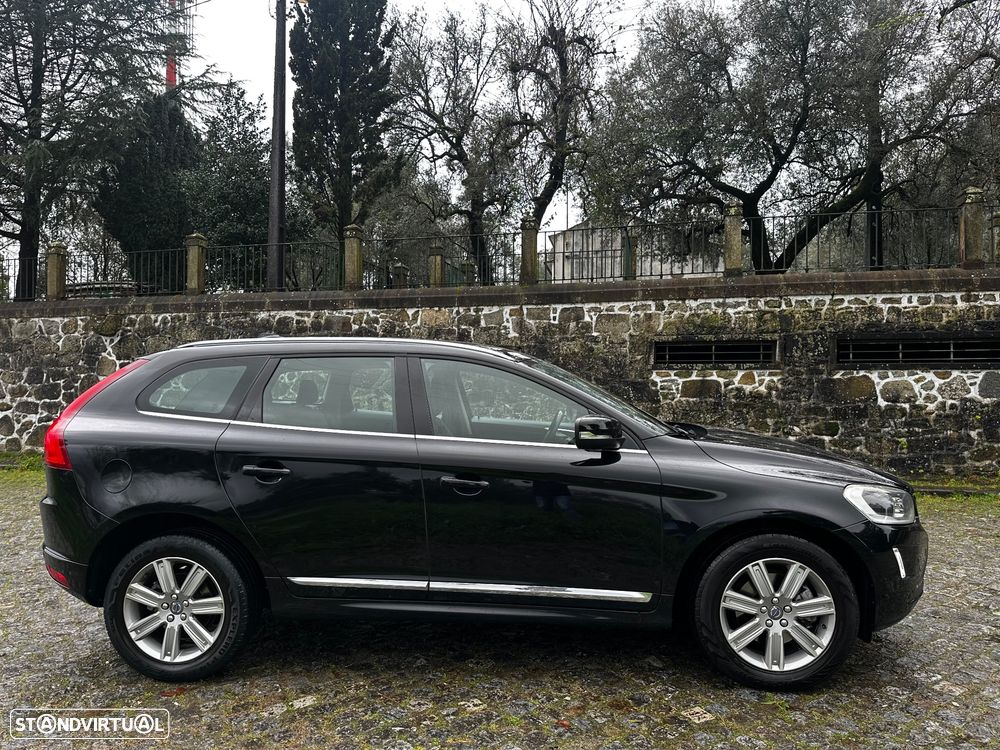 Volvo XC 60 D3 Geartronic Summum - 12