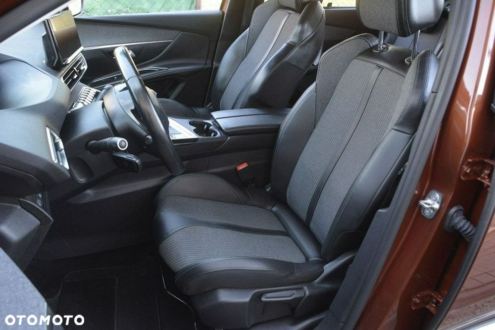 Peugeot 5008 BlueHDi 130 Allure Pack - 15