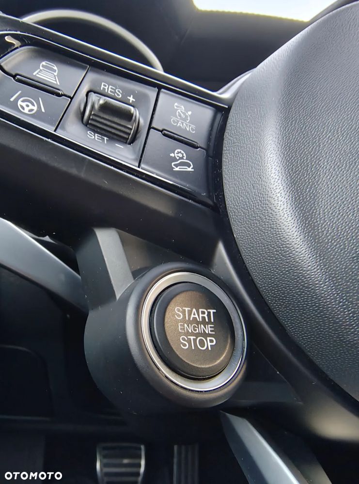 Alfa Romeo Stelvio 2.0 Turbo Veloce Q4 - 27