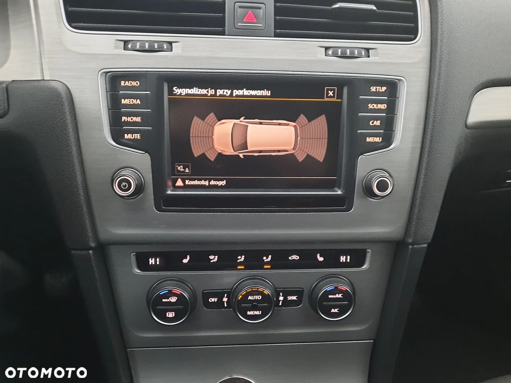 Volkswagen Golf 1.4 TSI (BlueMotion Technology) Comfortline - 22