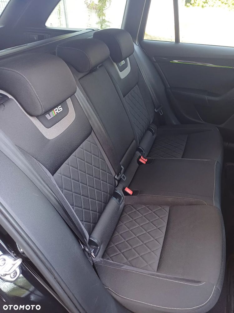 Skoda Octavia 2.0 TSI RS 245 DSG - 24