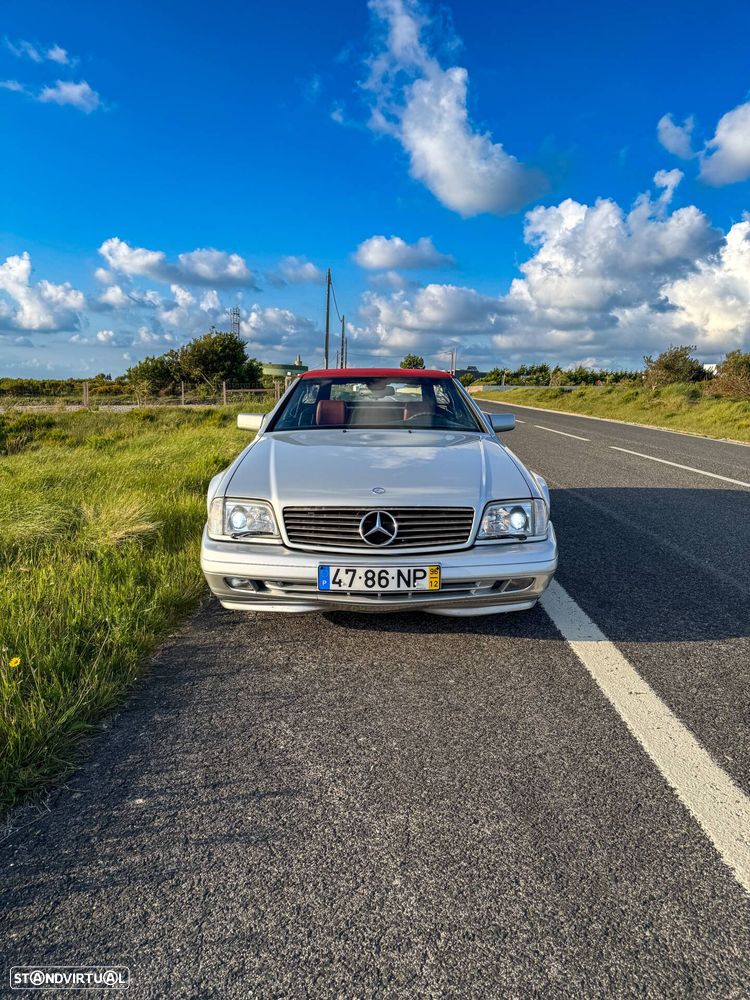 Mercedes-Benz SL 320 Standard - 12