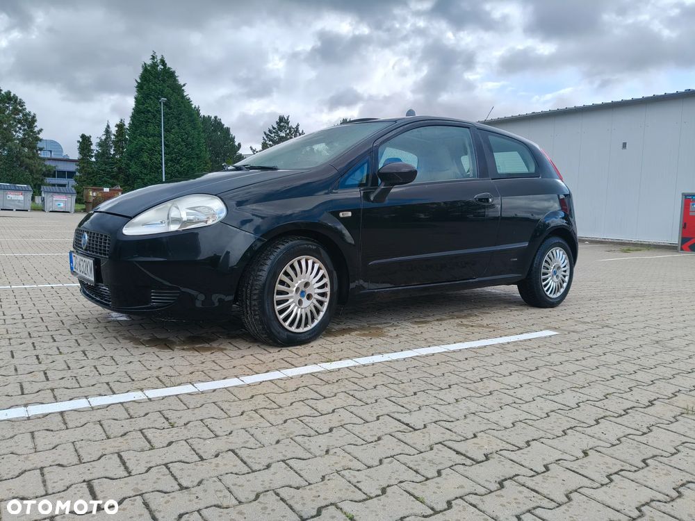 Fiat Grande Punto 1.4 16V Dynamic - 2