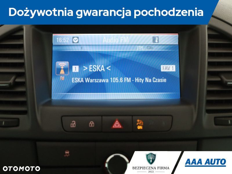 Opel Insignia - 12