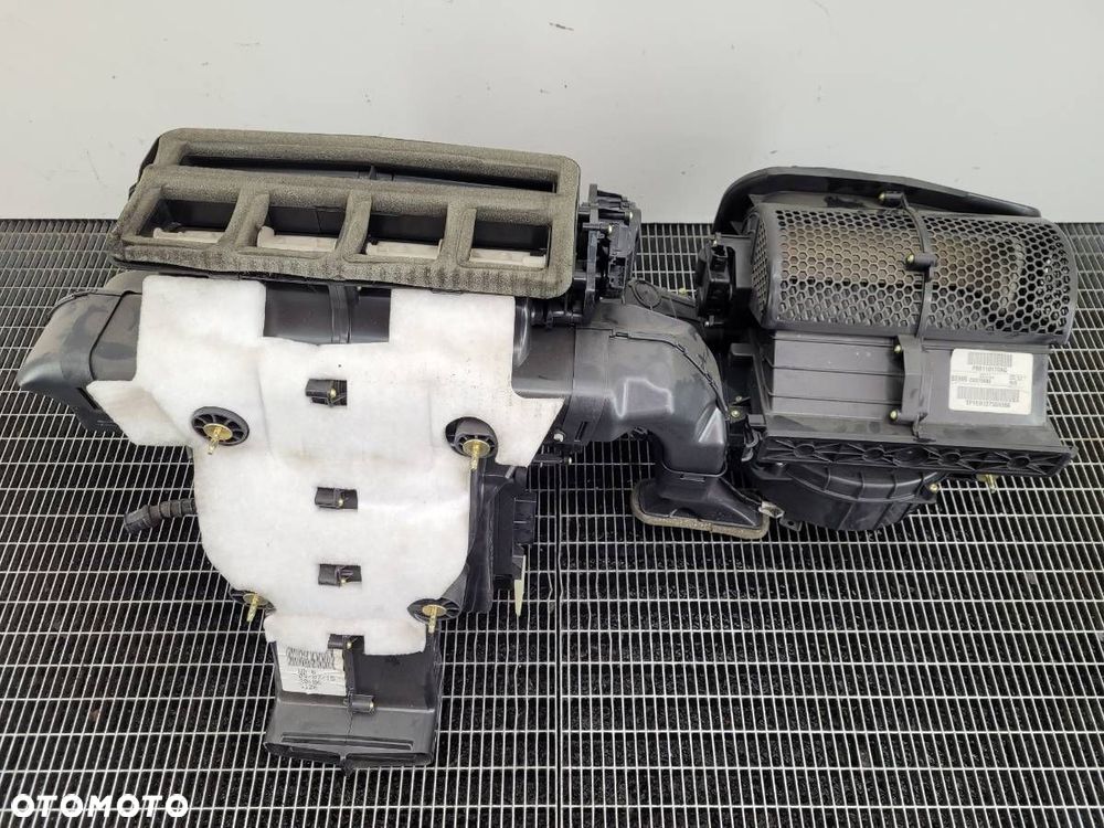 NAGRZEWNICA KLIMATYZACJI WENTYLATOR JEEP GRAND CHEROKEE IV WK2 P68110179AG - 1