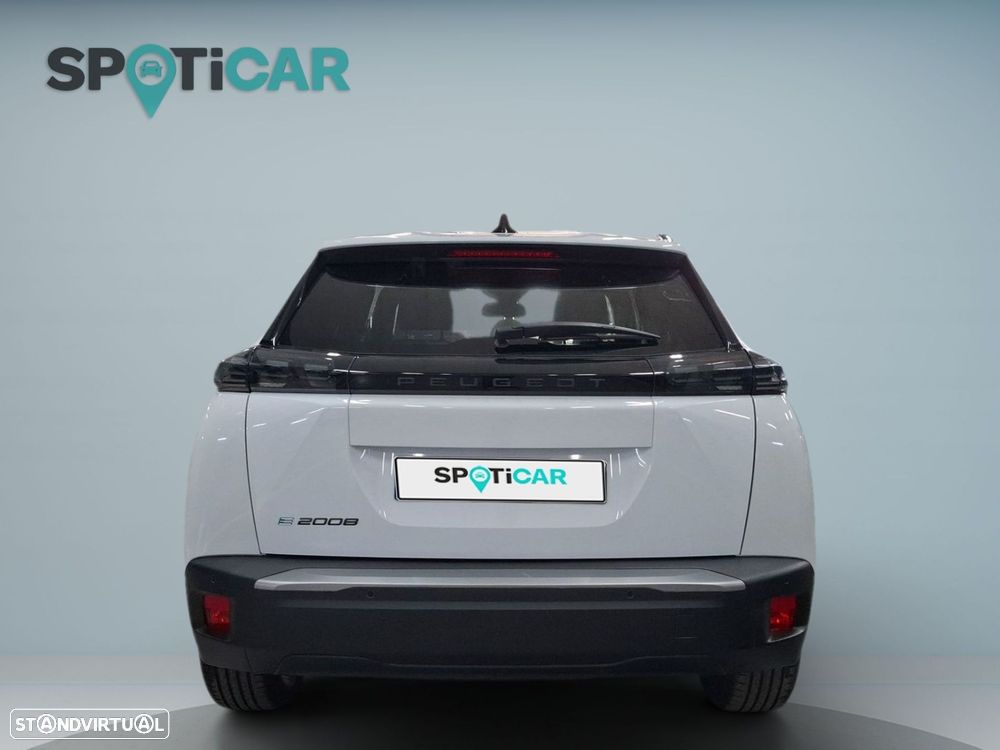 Peugeot e-2008 54 kWh Allure - 7