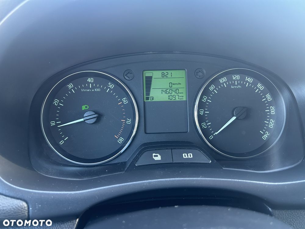 Skoda Roomster 1.2 TSI Comfort PLUS EDITION - 10