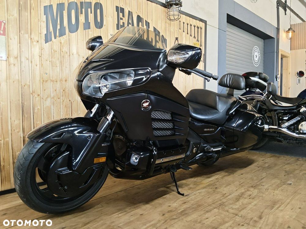 Honda GL - 33