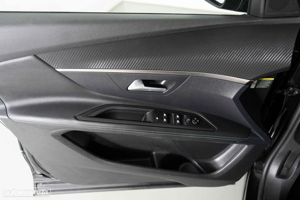 Peugeot 3008 1.6 Hybrid Allure e-EAT8 - 21