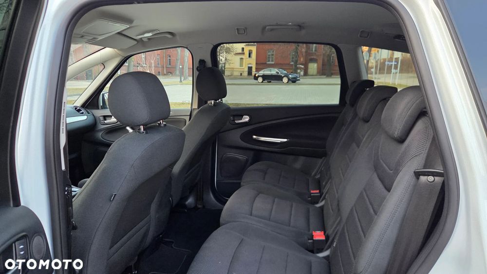 Ford S-Max 2.0 TDCi DPF Titanium - 20