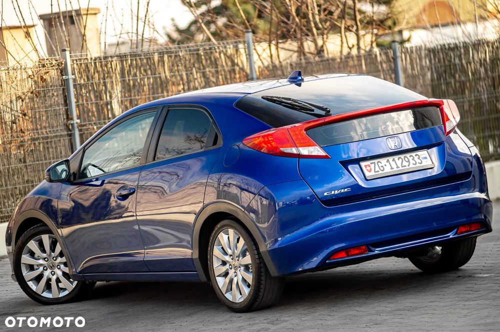 Honda Civic 1.8i-VTEC Sport - 12