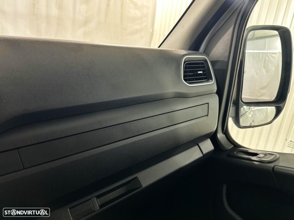 Renault Master L2H2 2.3 DCi 135cv Confort - 27