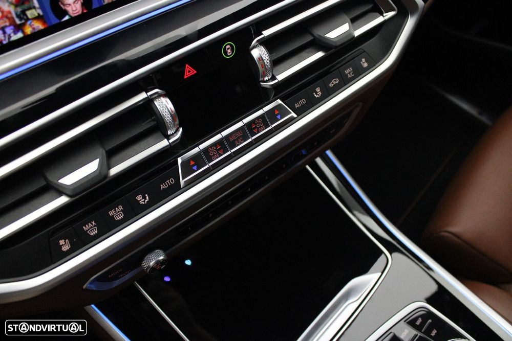 BMW X5 45 e xDrive Pack M - 34