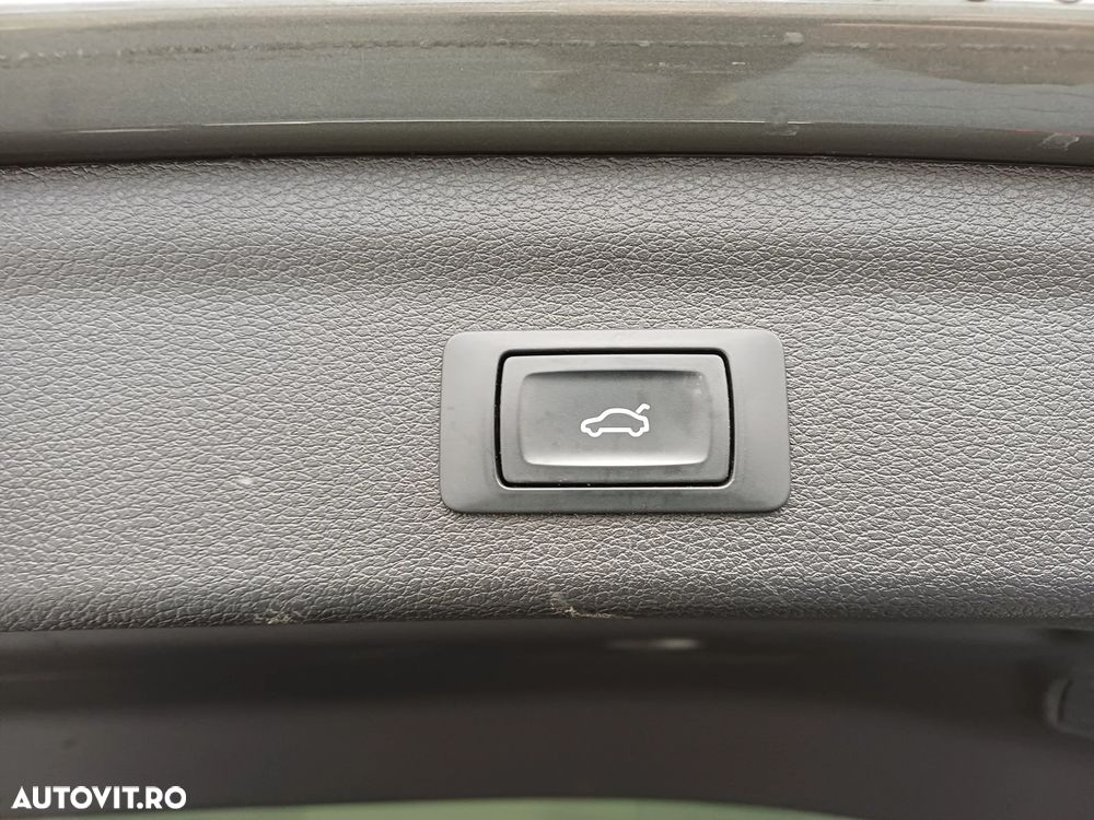 Audi Q3 2.0 35 TDI S tronic quattro Advanced - 31