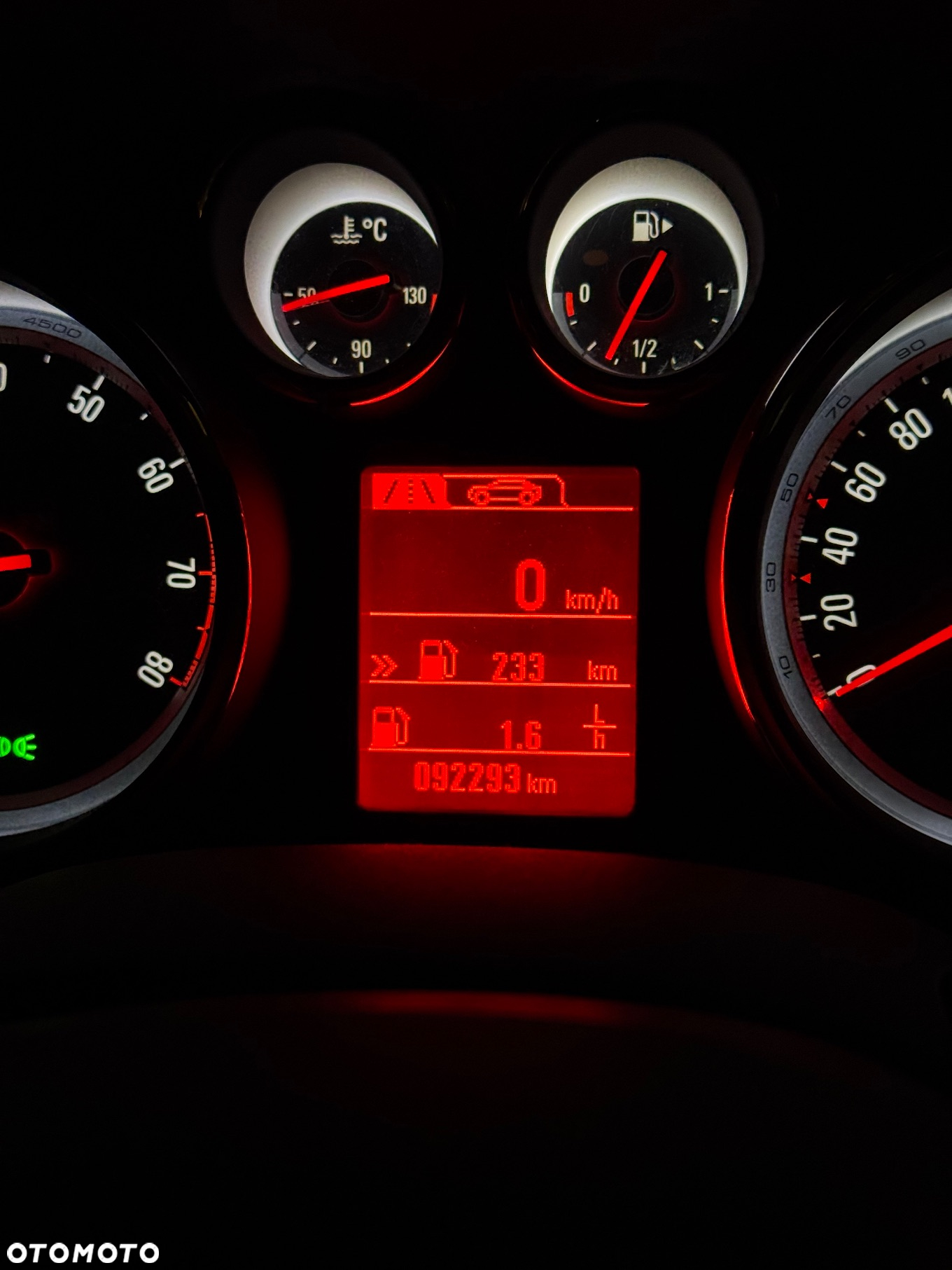 Opel Astra IV 1.4 T Cosmo - 10