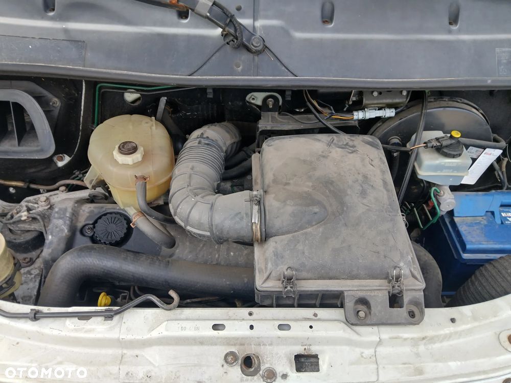 renault master II silnik 2.8 DTI skrzynia napęd sanki belka wahacz wahacze zacisk zaciski zwrotnica - 2
