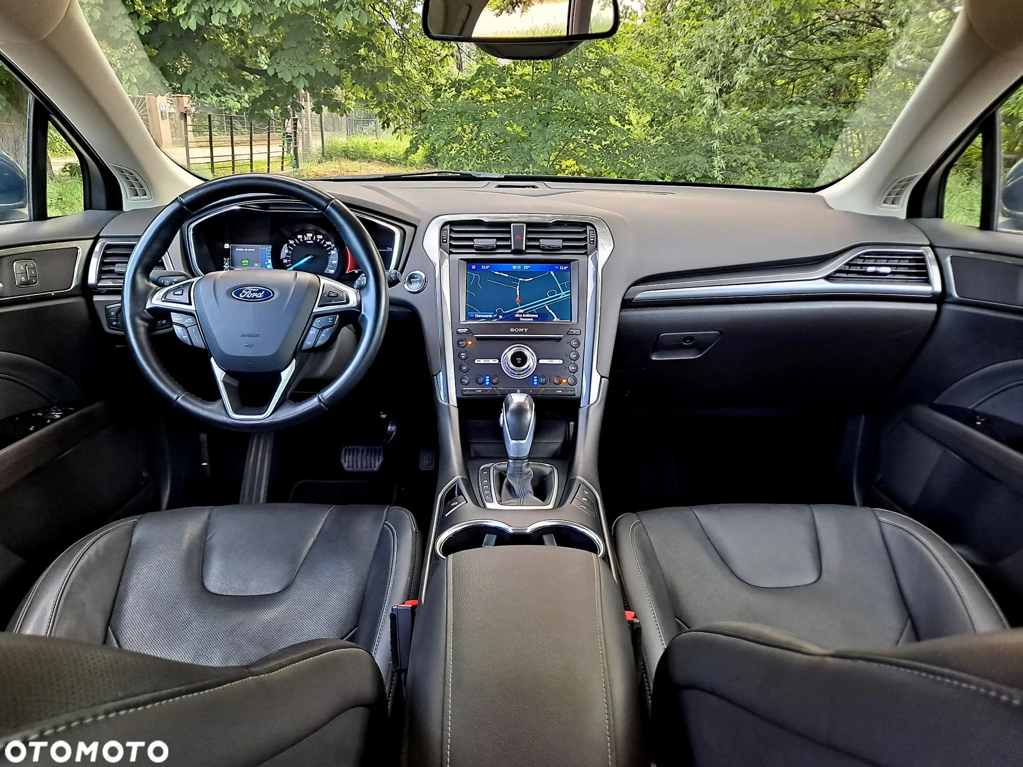 Ford Mondeo - 34