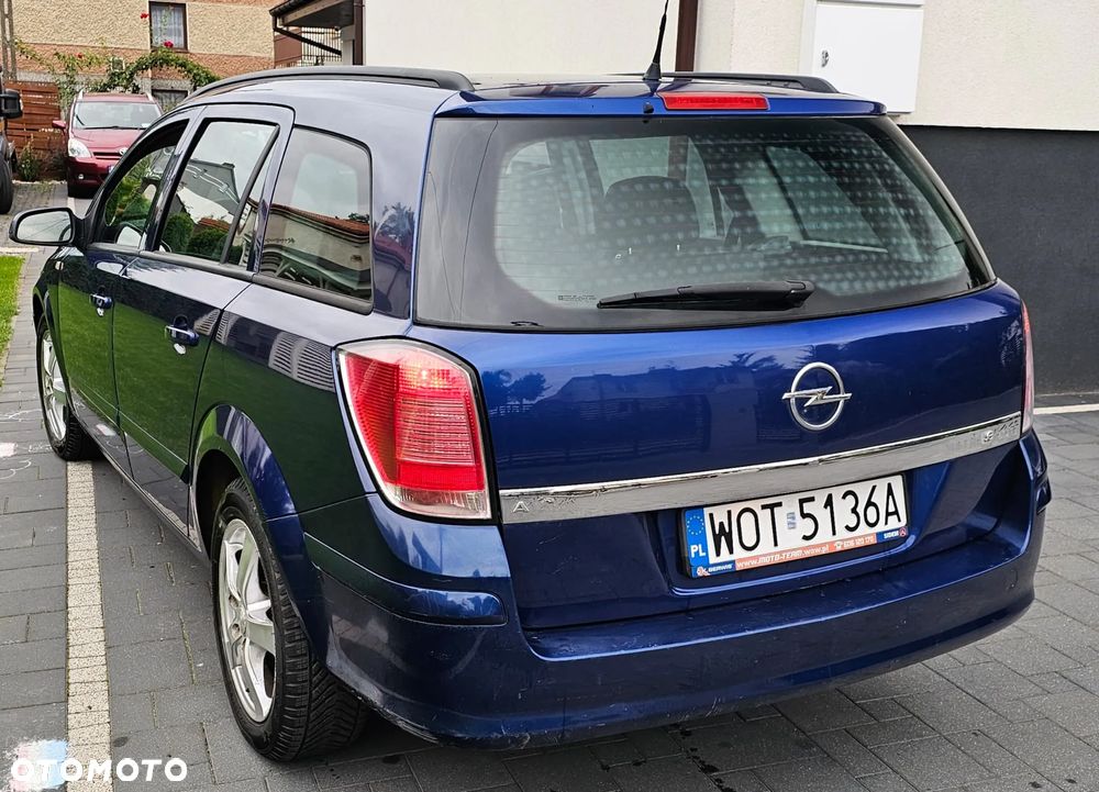 Opel Astra III 1.6 Cosmo - 4