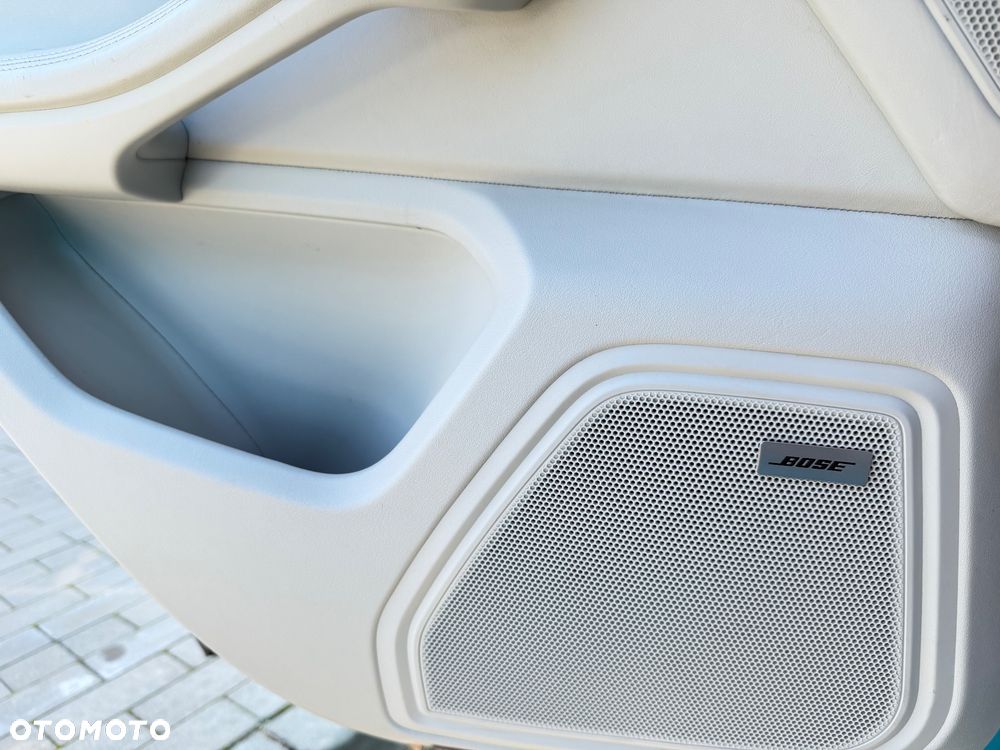 Porsche Macan - 22