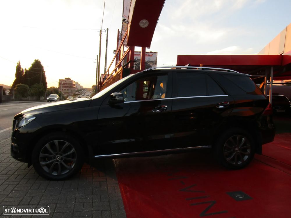 Mercedes-Benz GLE 250 d 4-Matic - 24