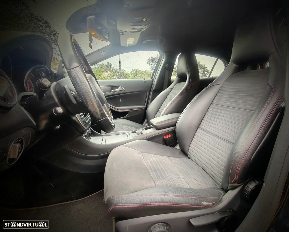 Mercedes-Benz GLA 200 7G-DCT AMG Line - 15