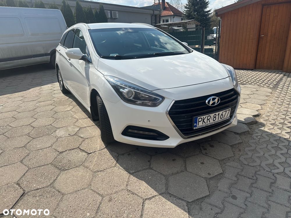 Hyundai i40 1.7 CRDi Comfort DCT - 3
