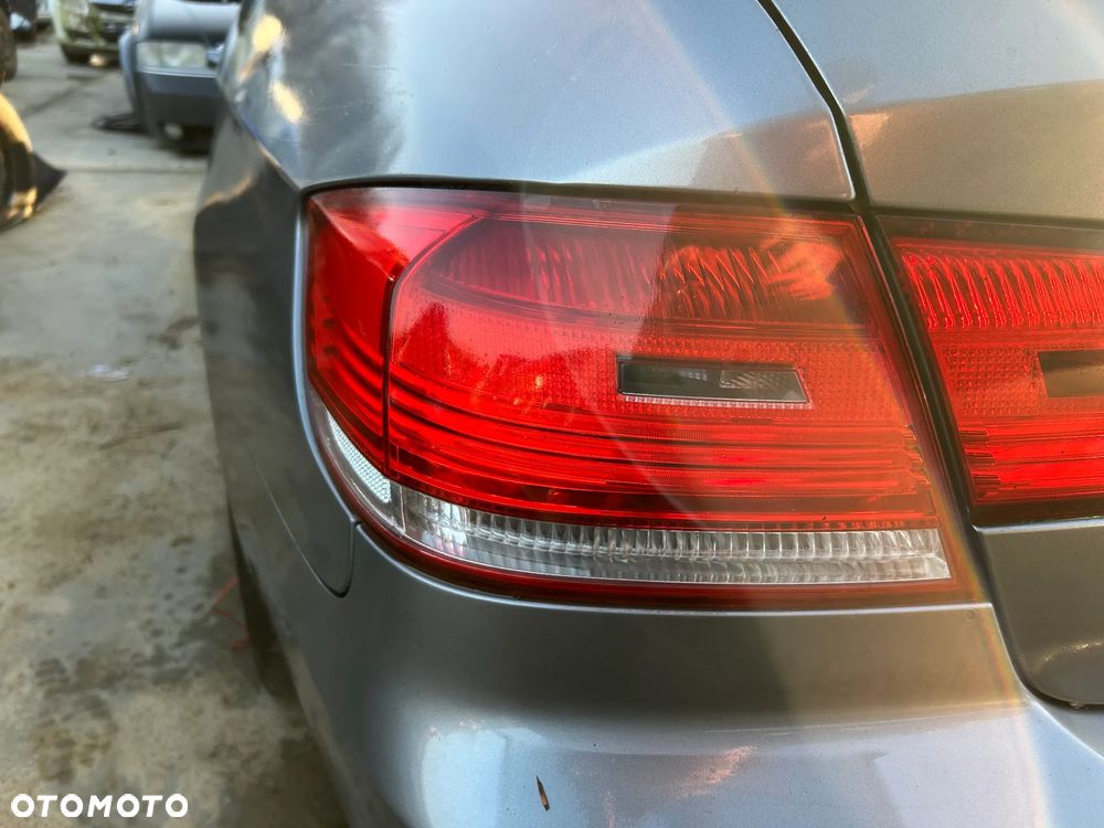 LAMPA LEWY PRAWY TYŁ W BŁOTNIK BMW E92 - 3