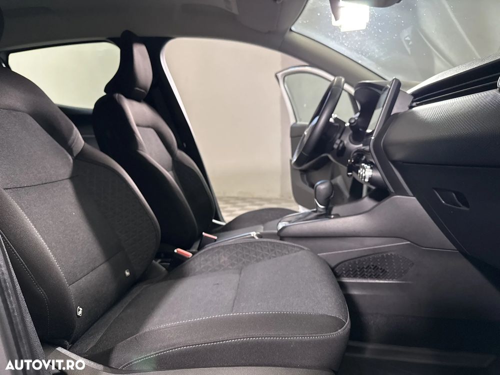 Renault Clio - 12