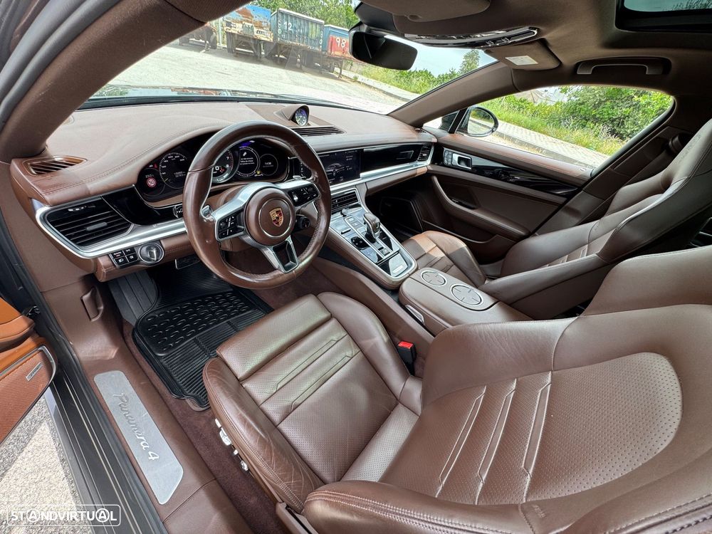 Porsche Panamera 4 E-Hybrid Platinum Edition - 7