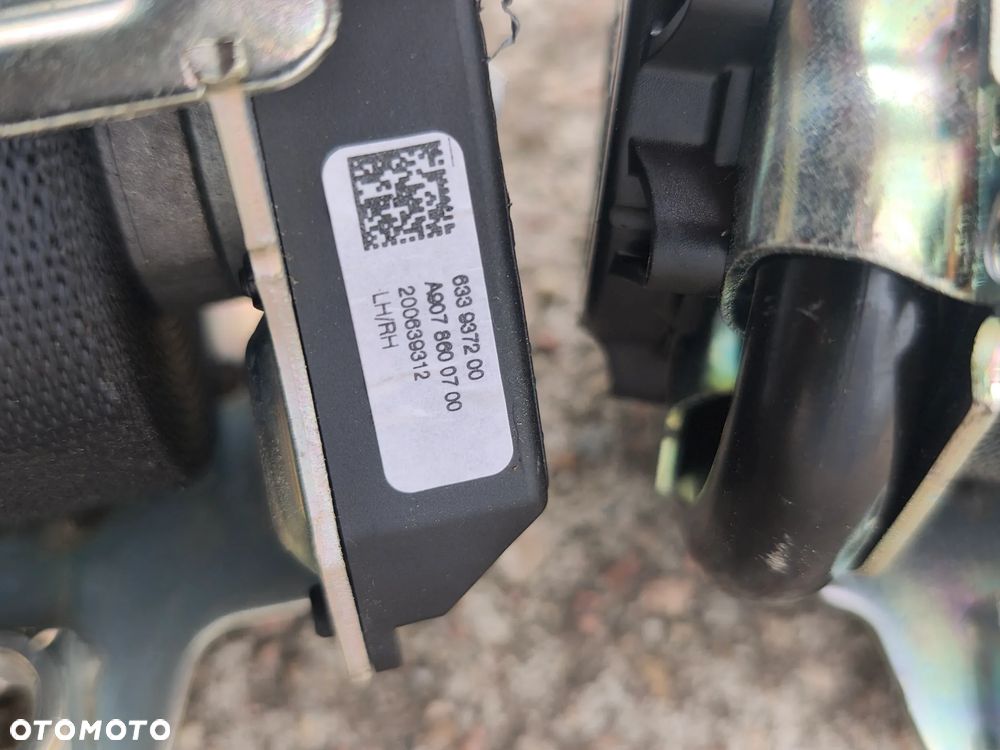 Pas lewy prawy pasy bezpieczeństwa Mercedes-Benz Sprinter w907 w910 A9078600200 A9078600700 orginał - 7