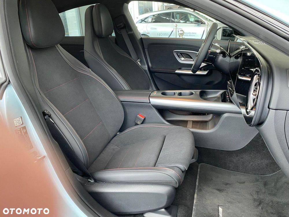 Mercedes-Benz CLA - 19