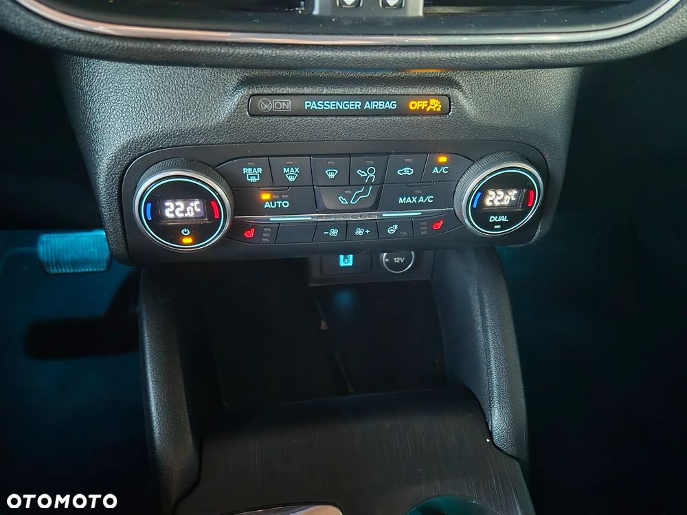 Ford Kuga Vignale 2.0 EcoBoost AWD ASS - 27