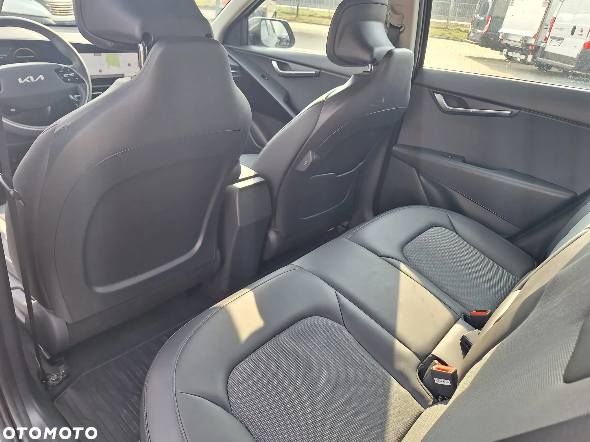 Kia Niro e-Niro 64kWh L - 14