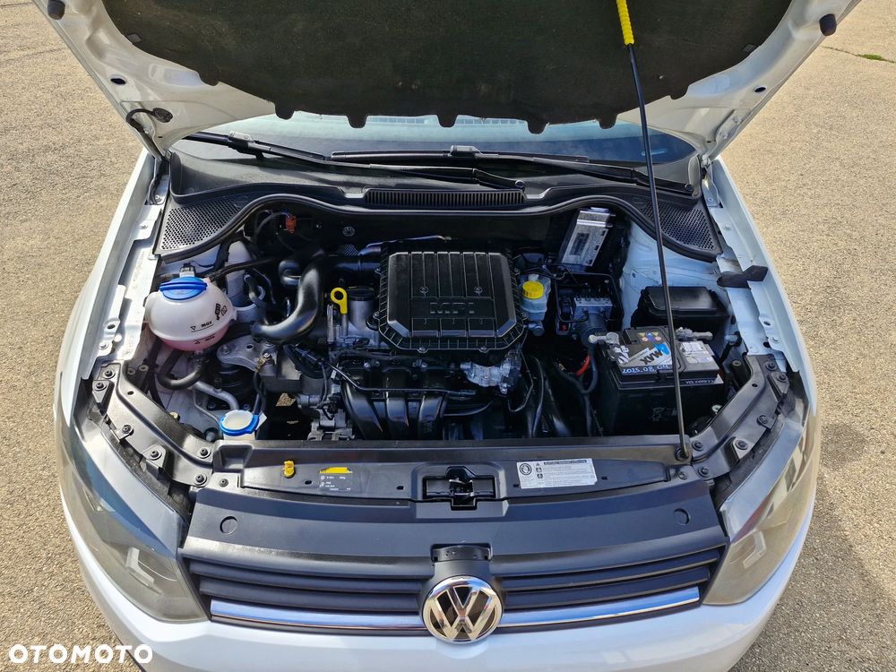 Volkswagen Polo 1.0 Comfortline - 17