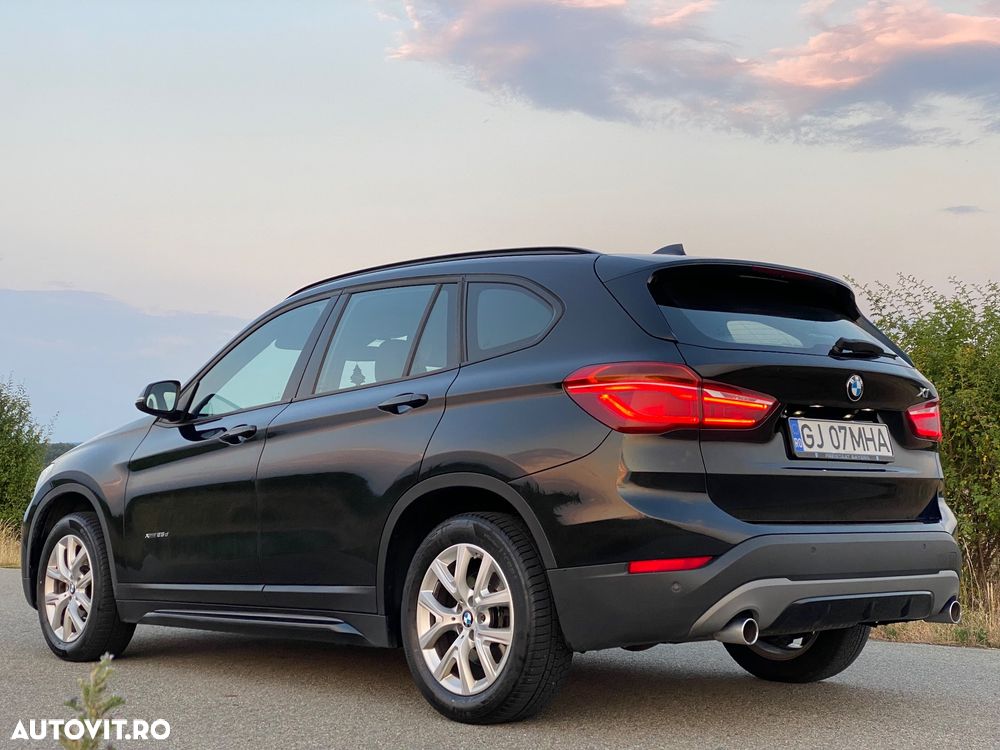 BMW X1 xDrive25d Aut. Sport Line - 4