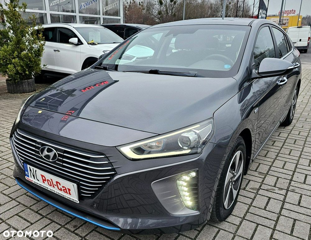 Hyundai IONIQ Hybrid Platinum - 4